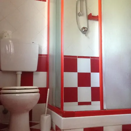 Serra Pineta * Serramazzoni